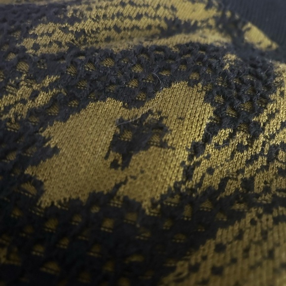 DKNY Textured Jacquard Midi Pencil Sweater Skirt In Black/dark Olive - Picture 4 of 7